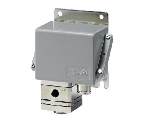 Реле разности давлений CAS 155 0,2 - 2,5 G1/4х2 Danfoss 060-313066