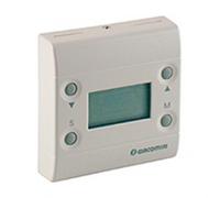 Термостат цифровой электронный Giacomini для регулирования комнатной температуры (K481DY002)